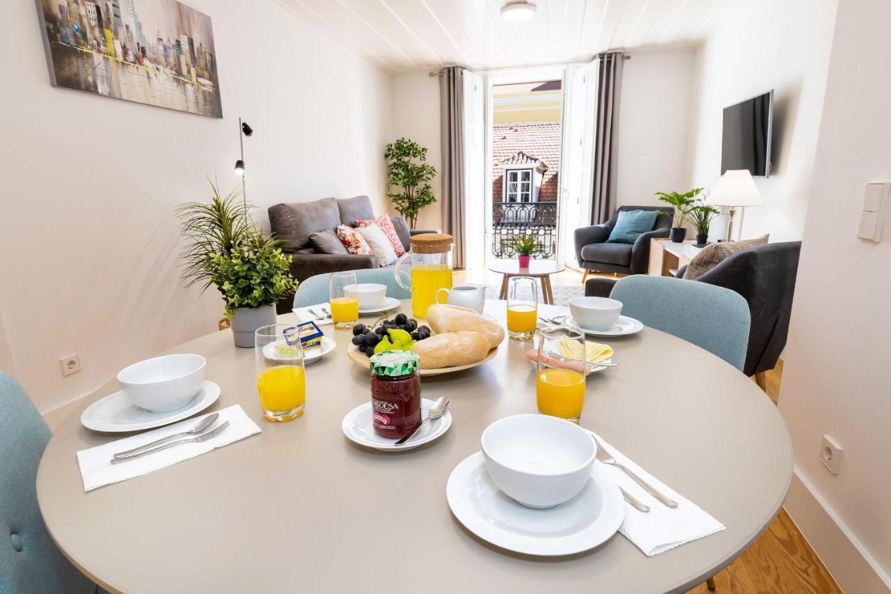 Amazing 1Bdr Apartment In Chiado By Lovelystay Lisboa Eksteriør bilde