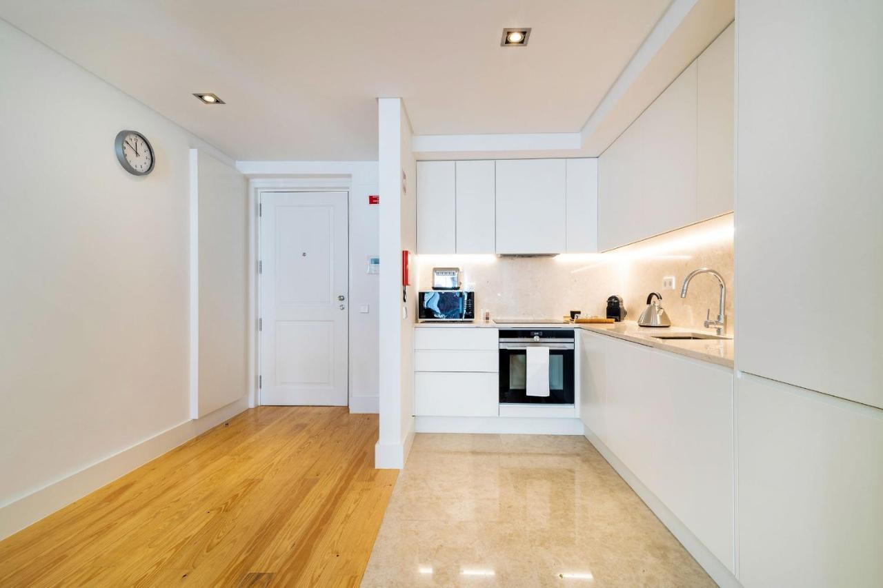 Amazing 1Bdr Apartment In Chiado By Lovelystay Lisboa Eksteriør bilde