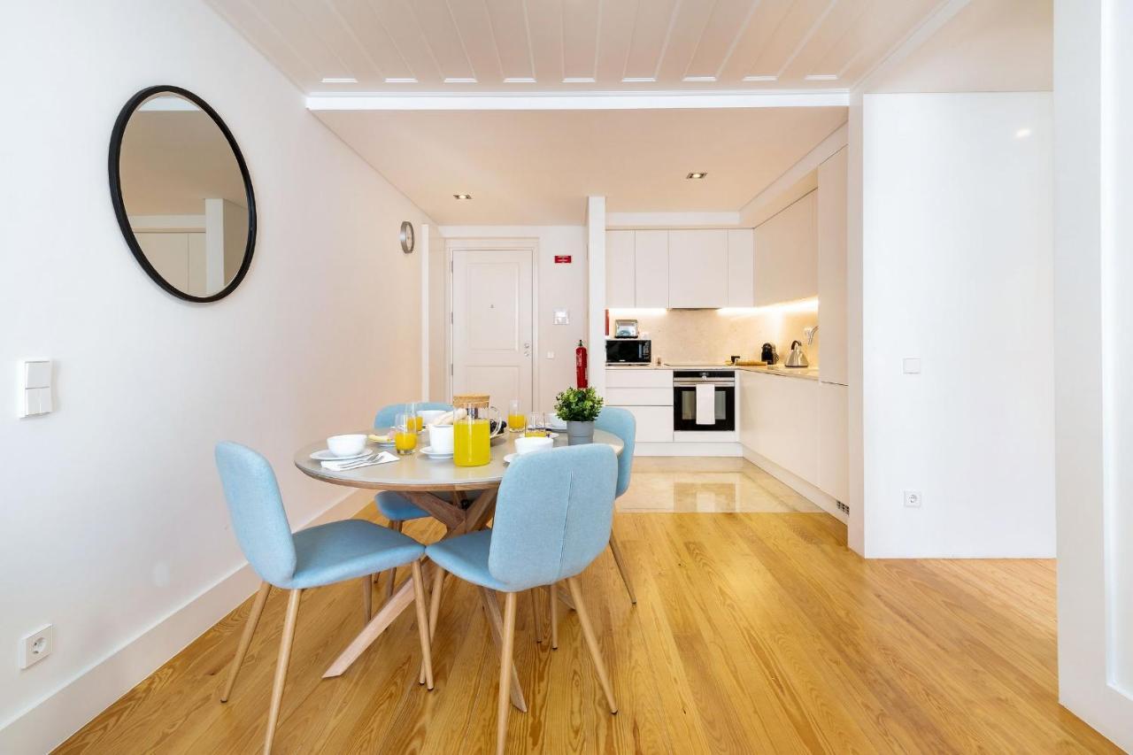 Amazing 1Bdr Apartment In Chiado By Lovelystay Lisboa Eksteriør bilde
