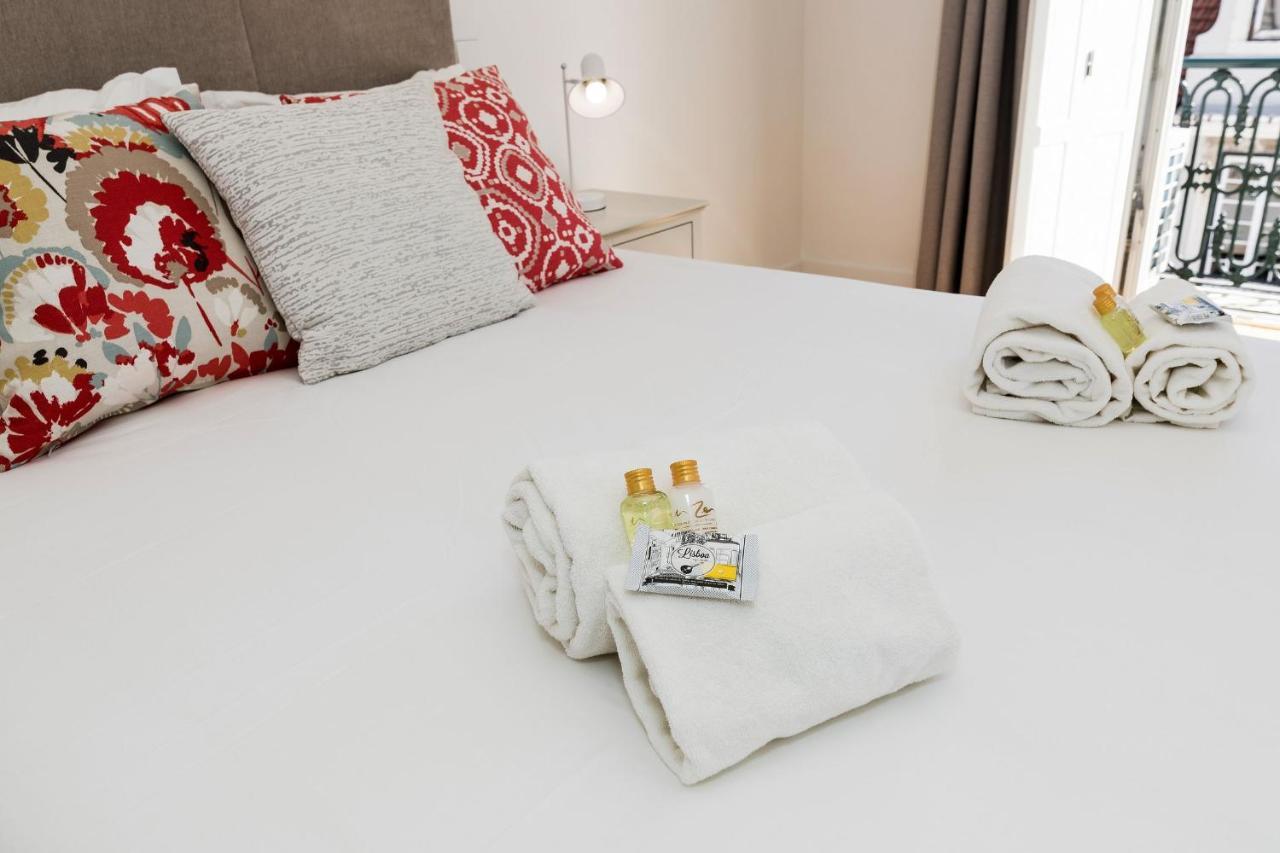 Amazing 1Bdr Apartment In Chiado By Lovelystay Lisboa Eksteriør bilde